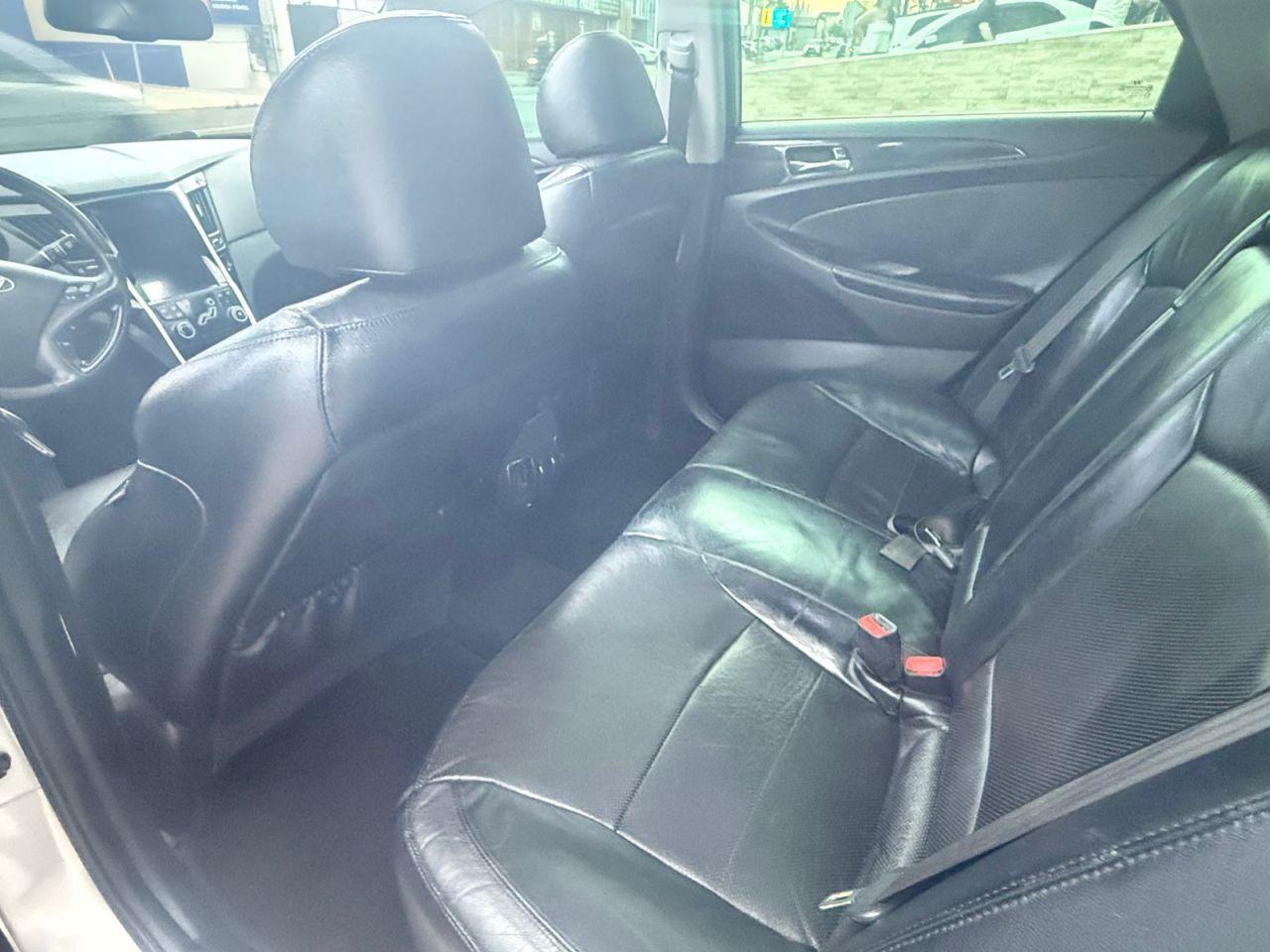 HYUNDAI Sonata - Miniatura