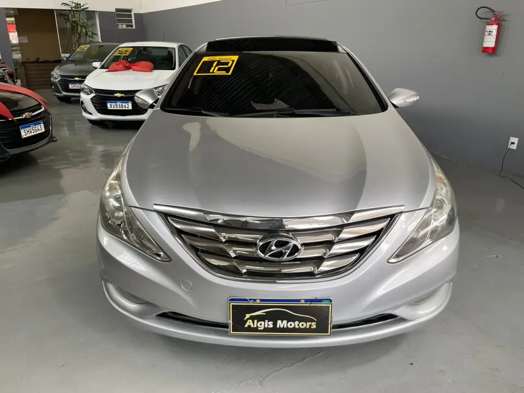 HYUNDAI Sonata - Foto