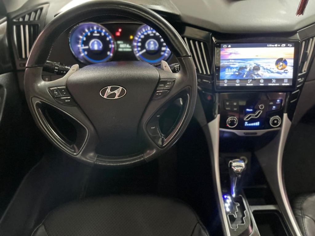 HYUNDAI Sonata - Foto