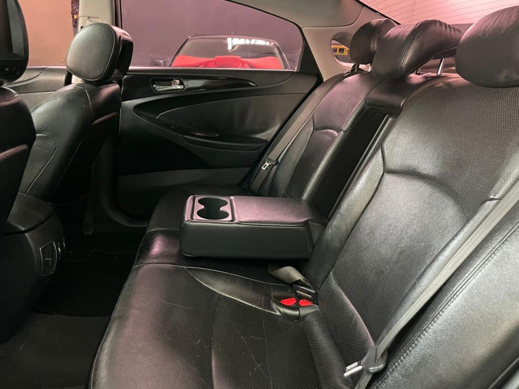 HYUNDAI Sonata - Foto