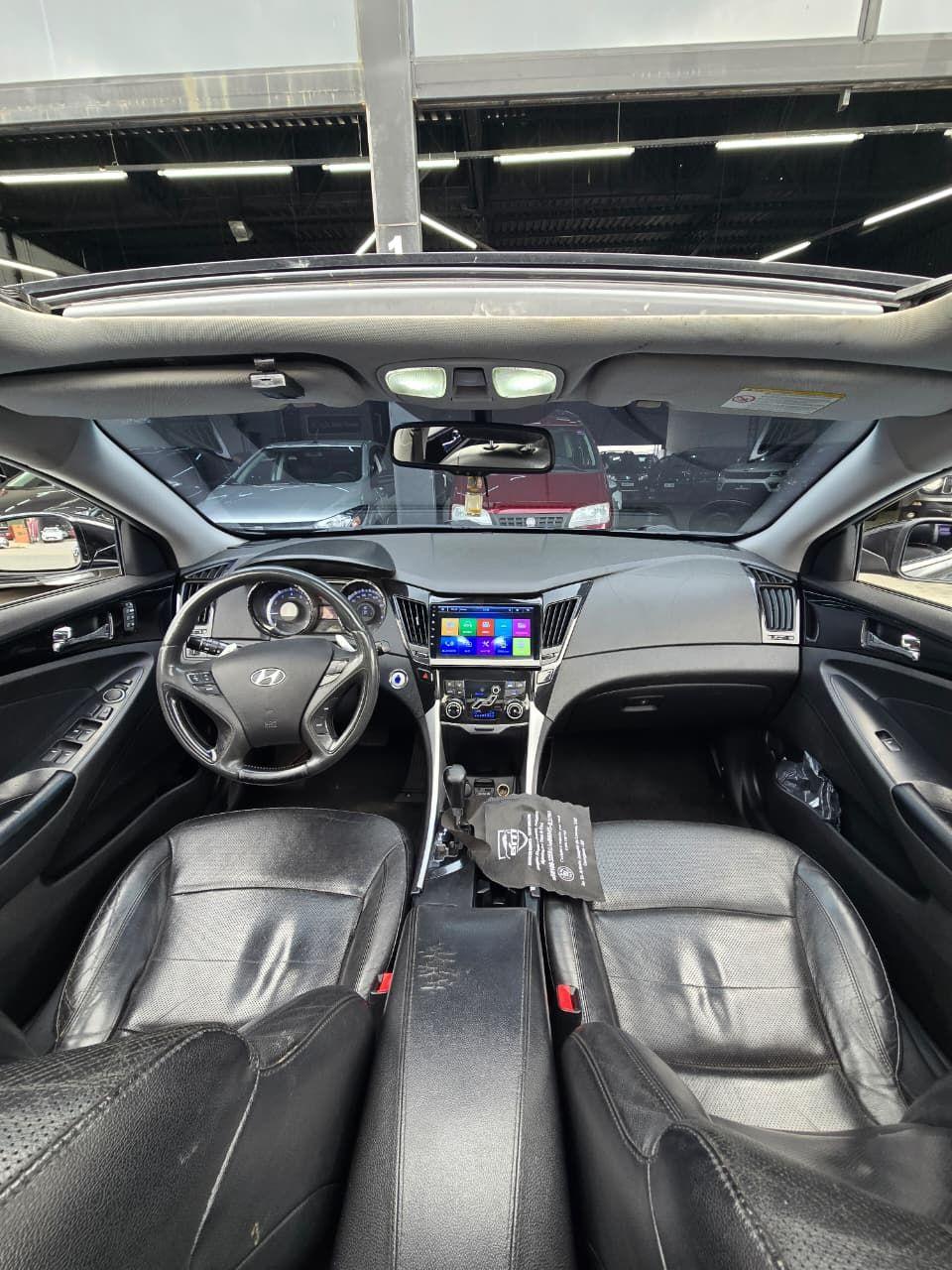 HYUNDAI Sonata - Foto