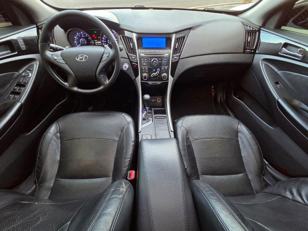 HYUNDAI Sonata - Foto