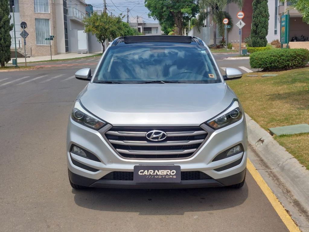HYUNDAI Tucson - Foto