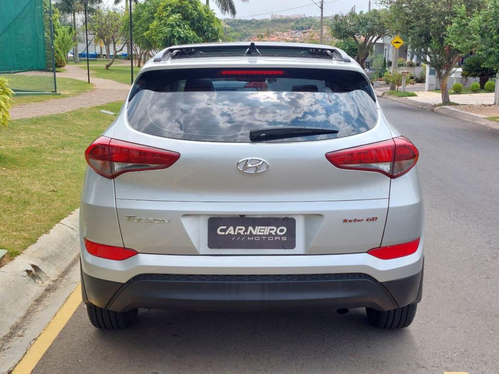 HYUNDAI Tucson - Foto