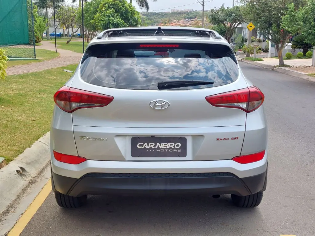 HYUNDAI Tucson - Foto