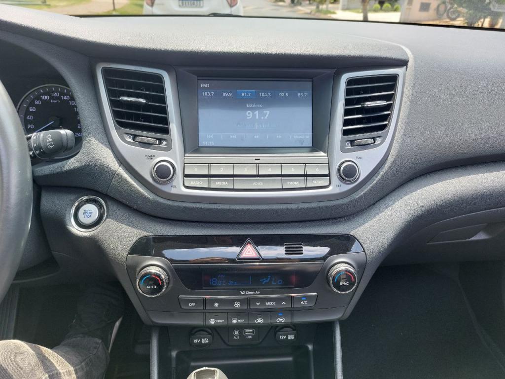 HYUNDAI Tucson - Foto