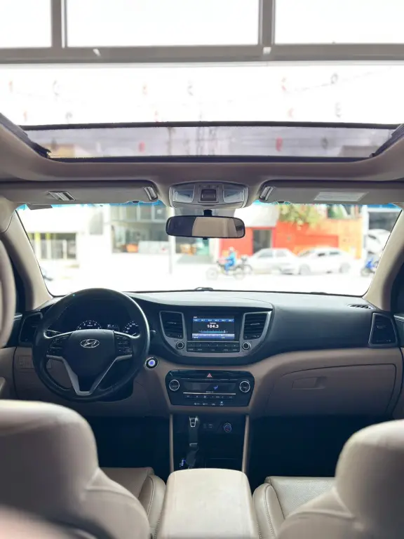 HYUNDAI Tucson - Foto