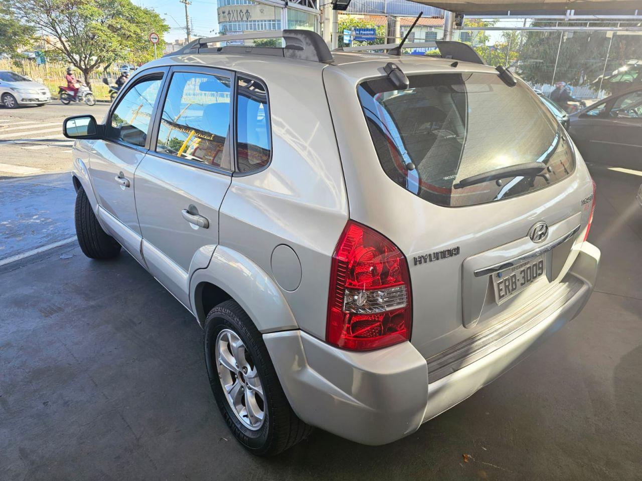 HYUNDAI Tucson - Foto