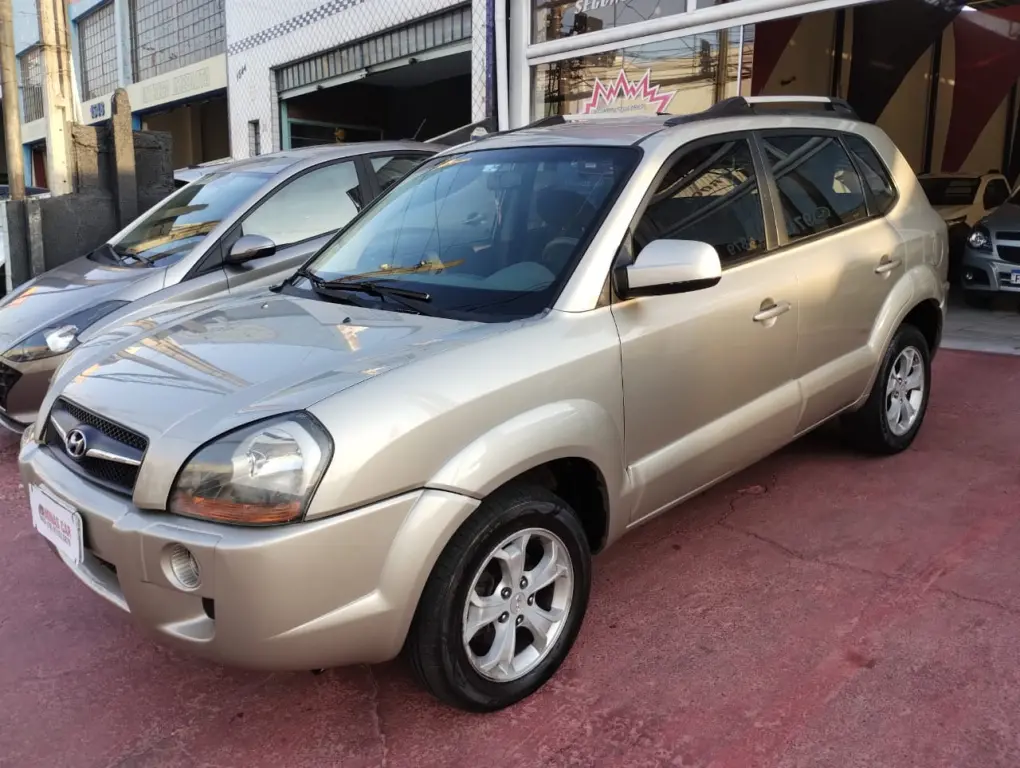 HYUNDAI Tucson - Foto