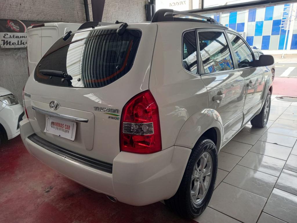 HYUNDAI Tucson - Foto
