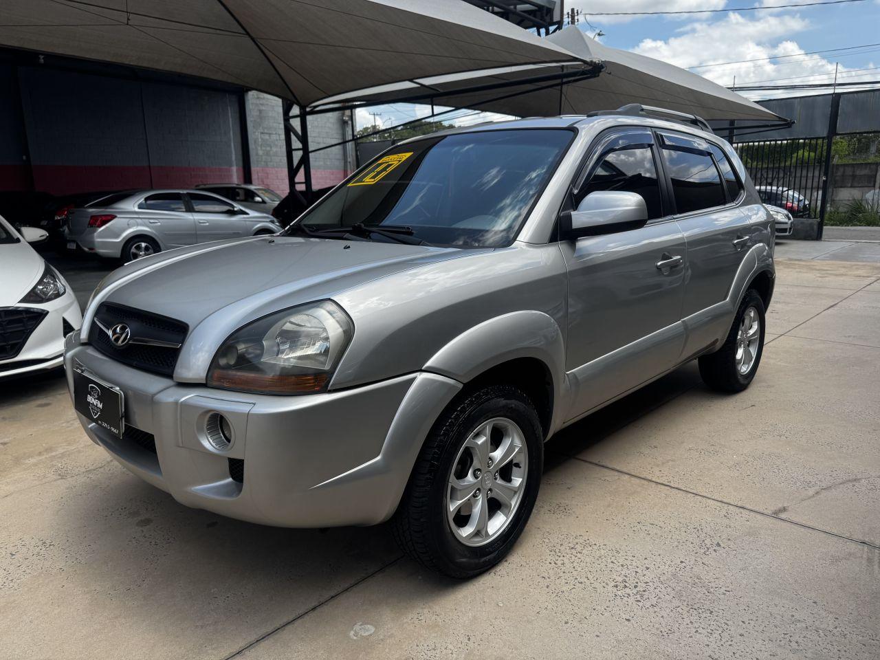 HYUNDAI Tucson - Foto