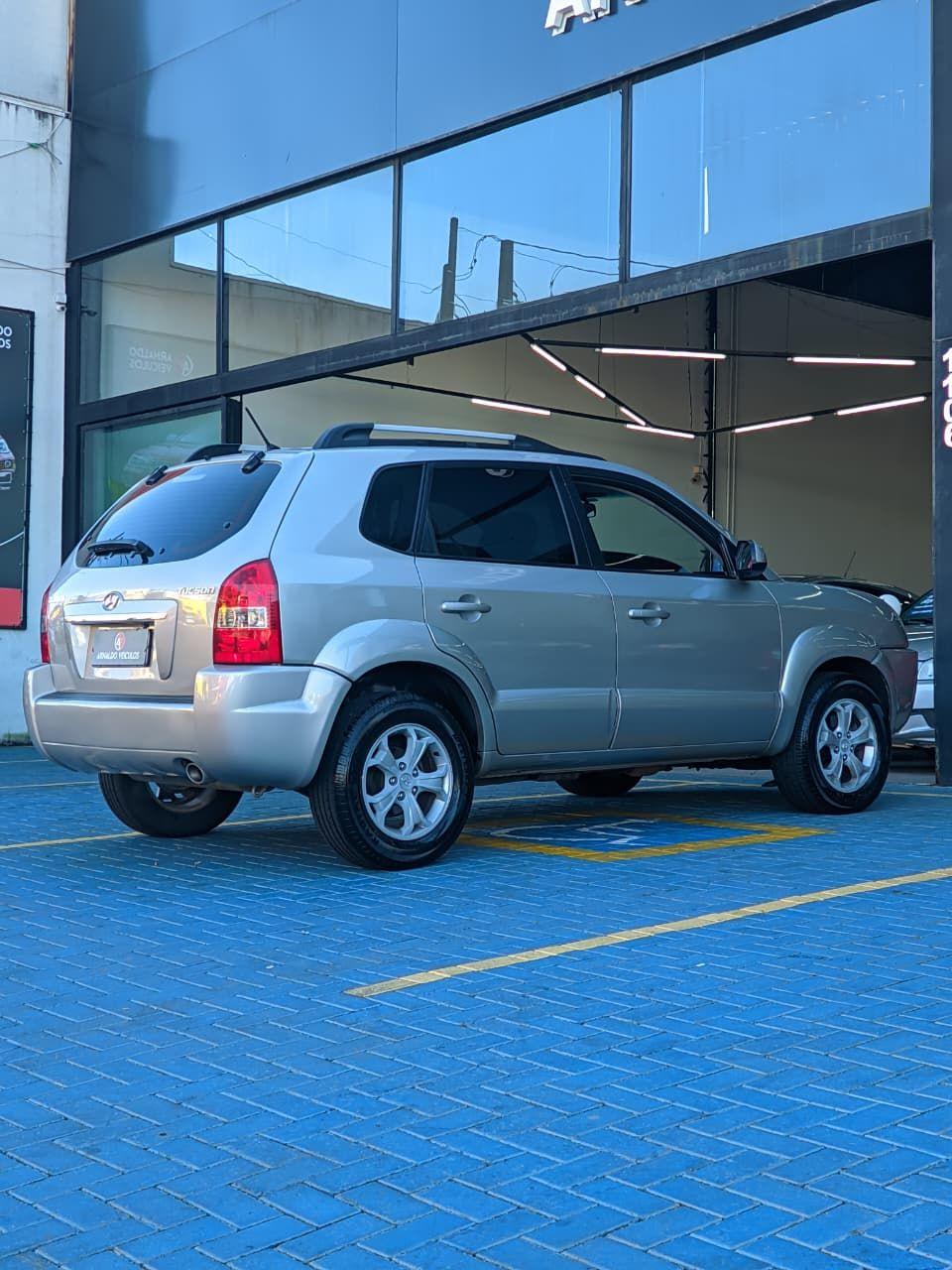 HYUNDAI Tucson - Foto