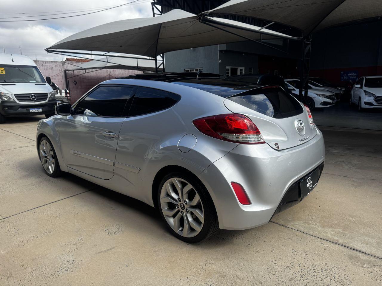 HYUNDAI Veloster - Foto