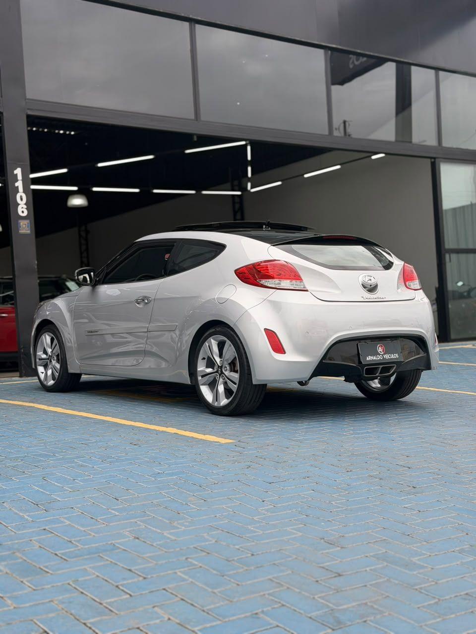 HYUNDAI Veloster - Foto