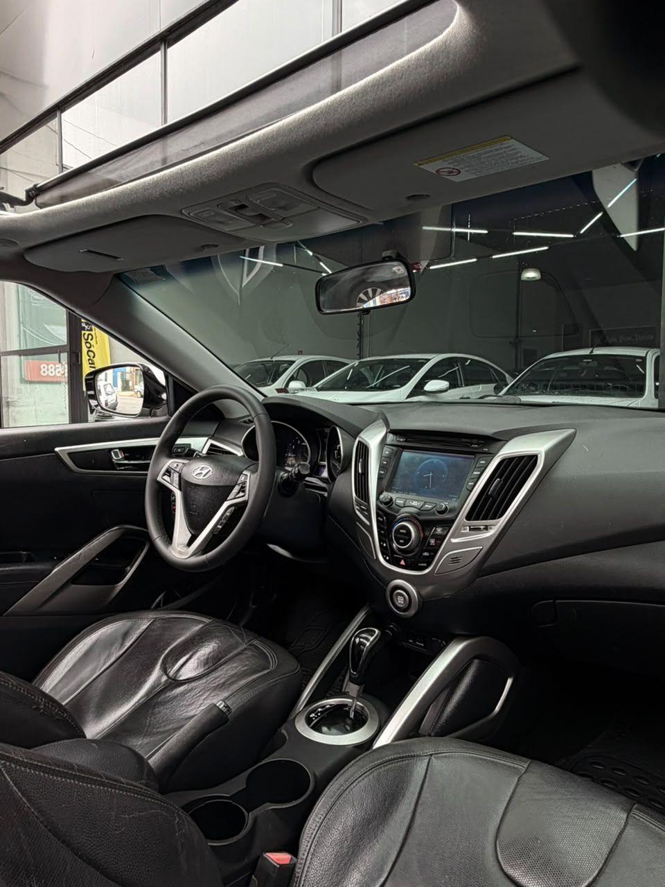 HYUNDAI Veloster - Foto