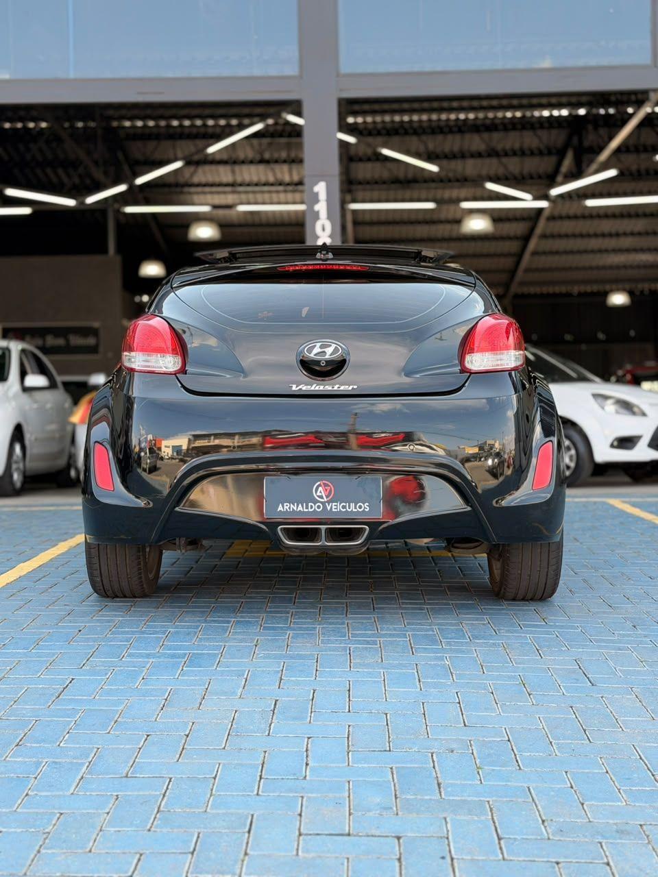 HYUNDAI Veloster - Foto