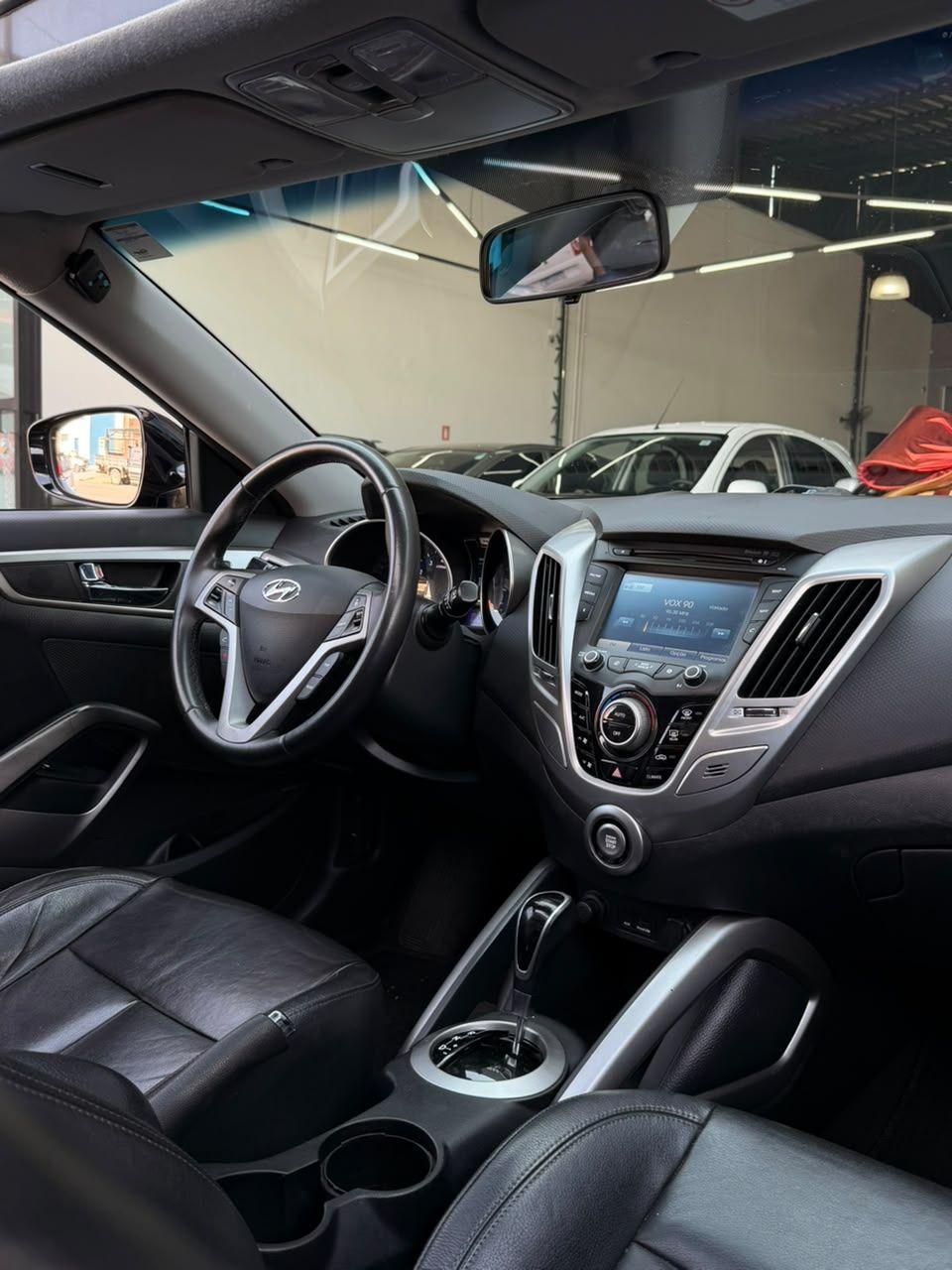 HYUNDAI Veloster - Foto