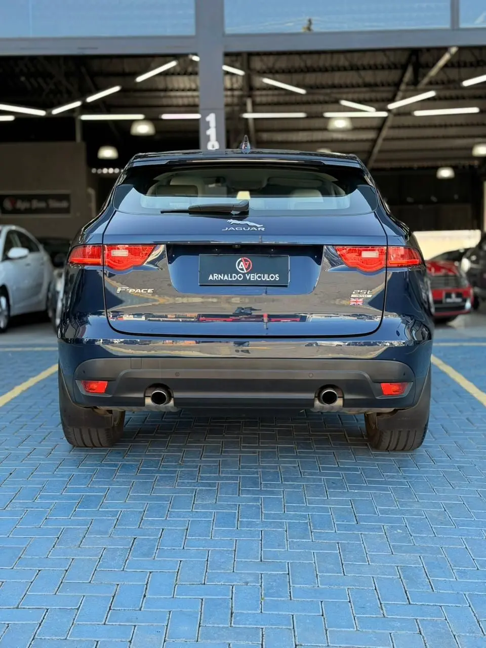 JAGUAR F-Pace - Foto