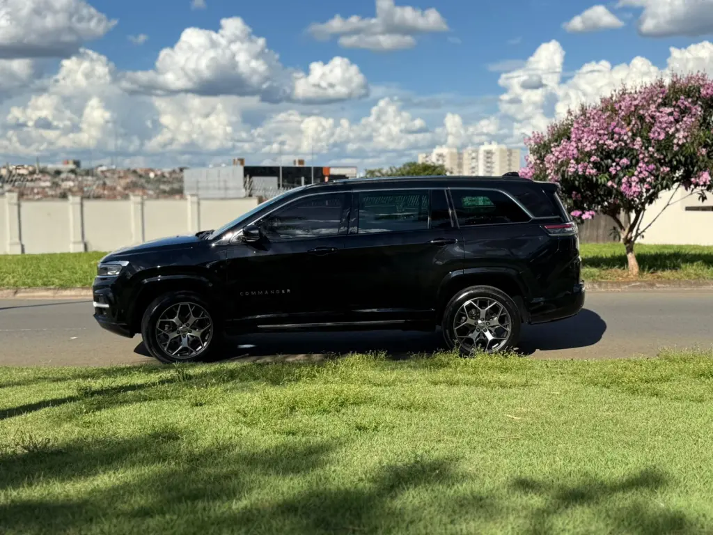 JEEP Commander - Foto