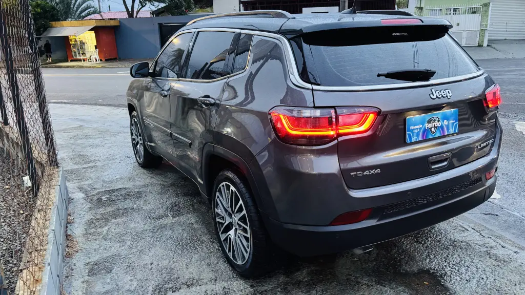 JEEP Compass - Foto
