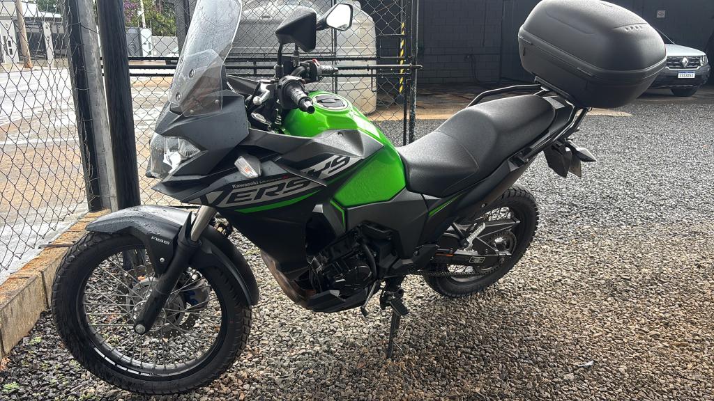 KAWASAKI Versys 300 - Foto