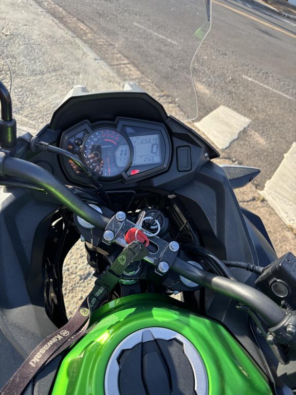 KAWASAKI Versys 300 - Foto