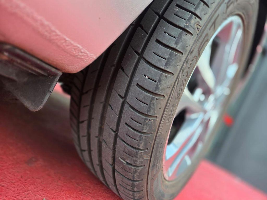 KIA Cerato Sedan - Foto