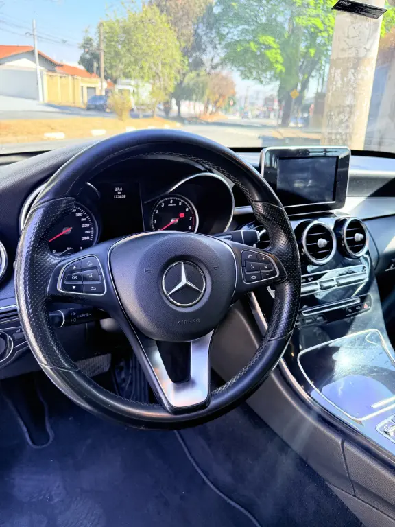 MERCEDES-BENZ C 180 - Miniatura