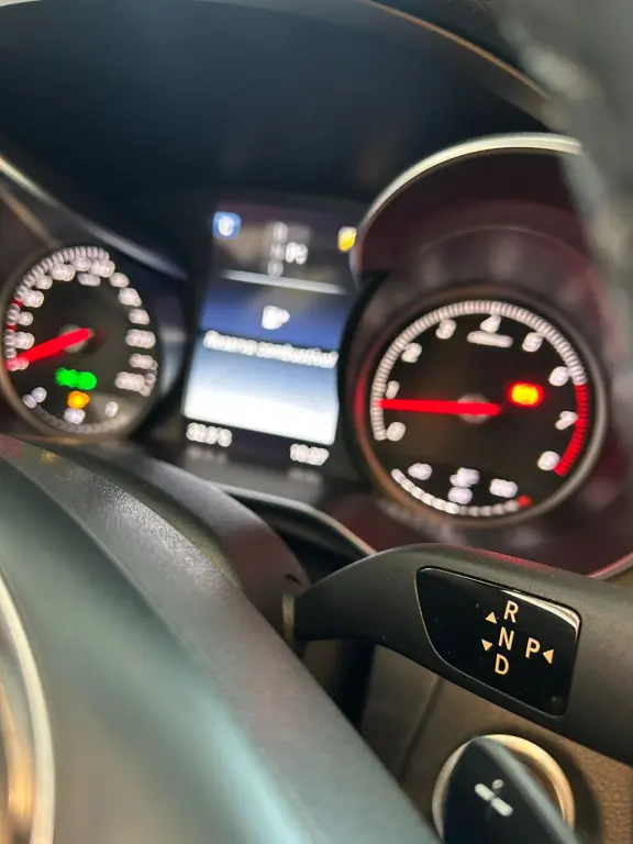 MERCEDES-BENZ C 180 - Foto