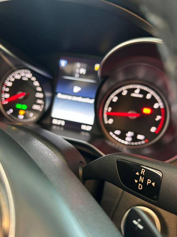 MERCEDES-BENZ C 180 - Foto