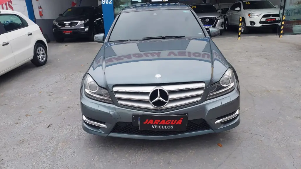MERCEDES-BENZ C 250 - Foto