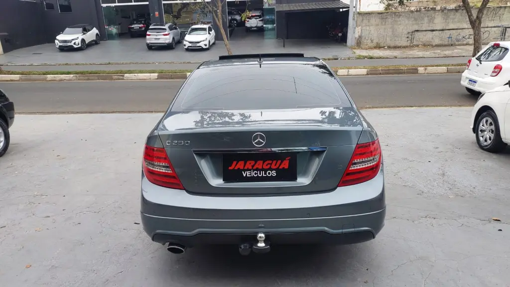 MERCEDES-BENZ C 250 - Foto