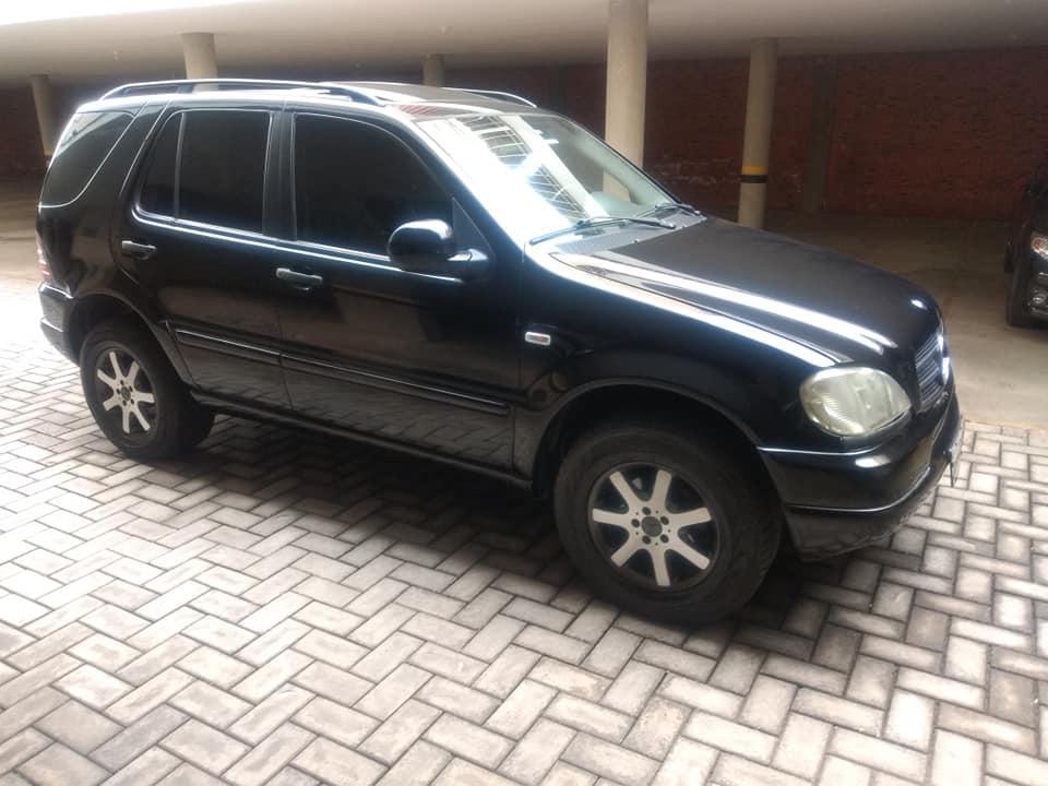 MERCEDES-BENZ ML 320