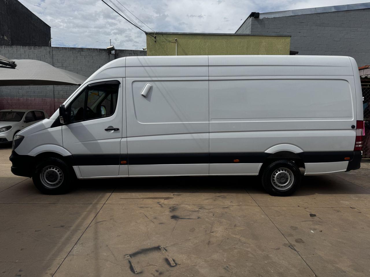 MERCEDES-BENZ Sprinter - Foto