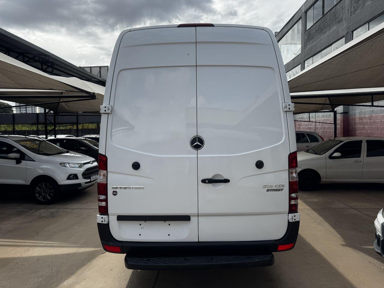 MERCEDES-BENZ Sprinter - Foto