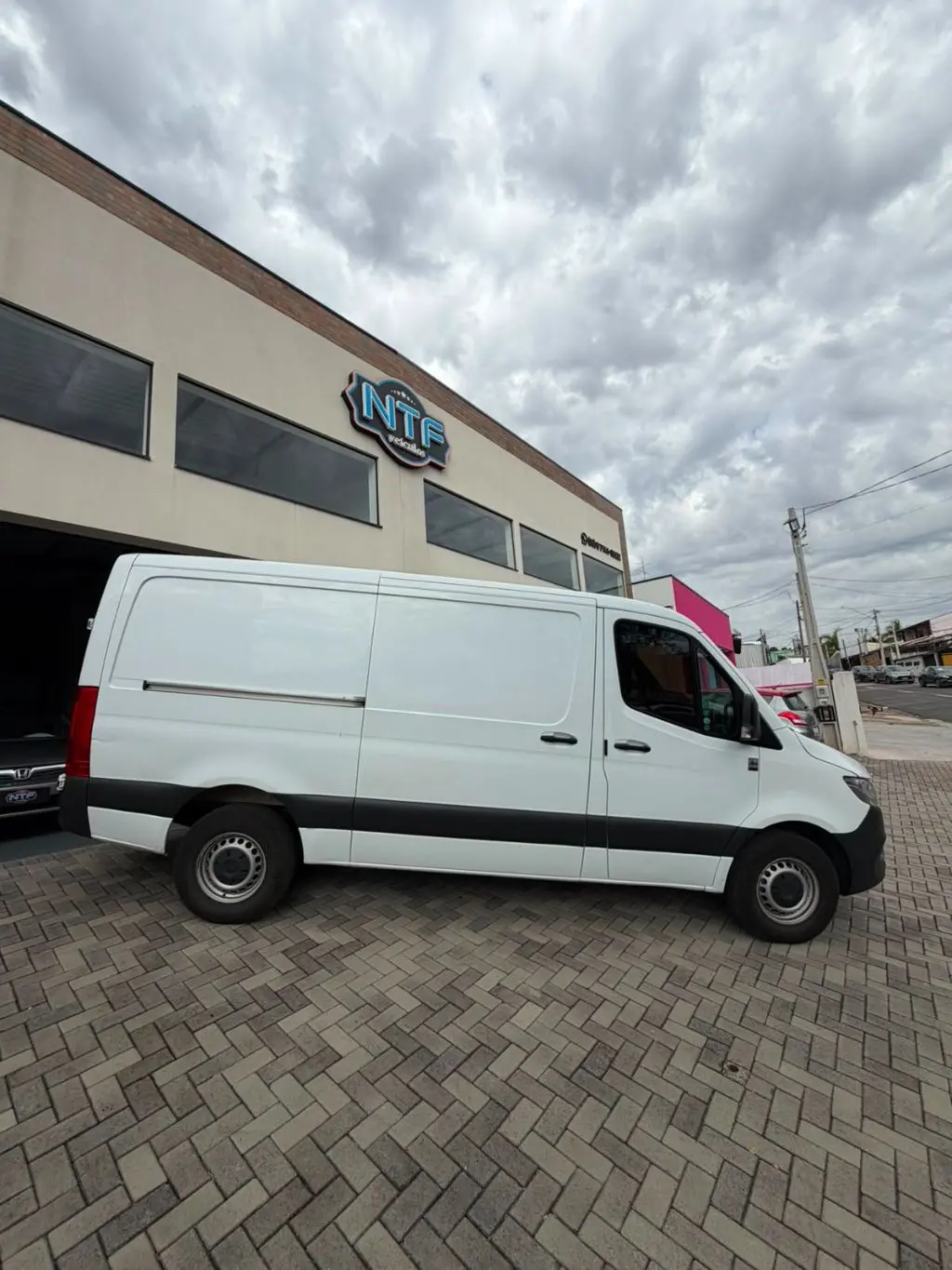 MERCEDES-BENZ Sprinter - Foto
