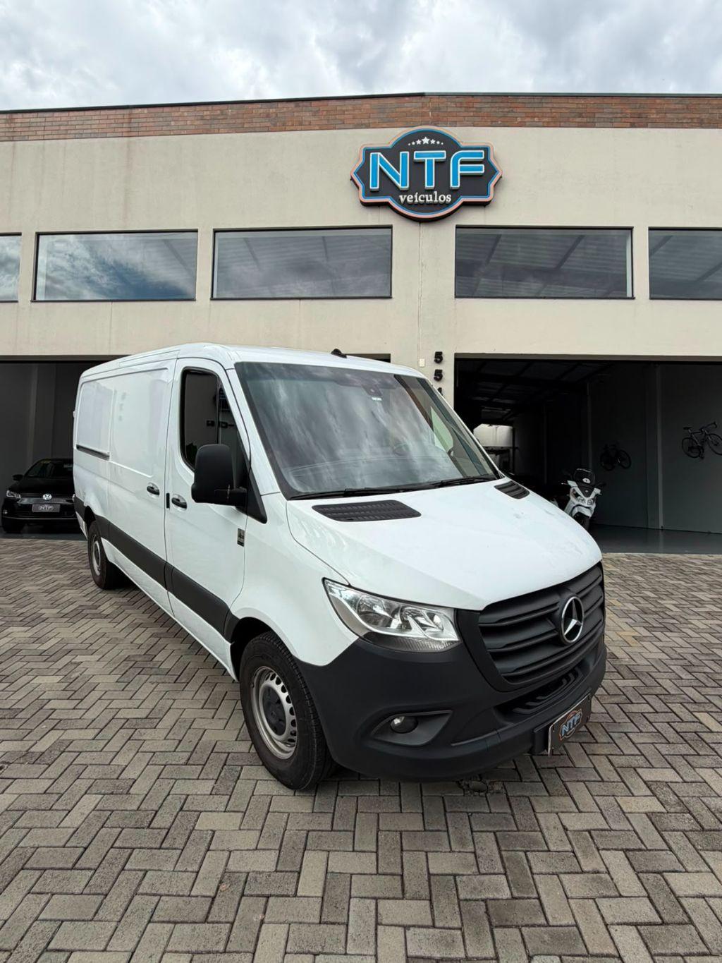 MERCEDES-BENZ Sprinter - Foto