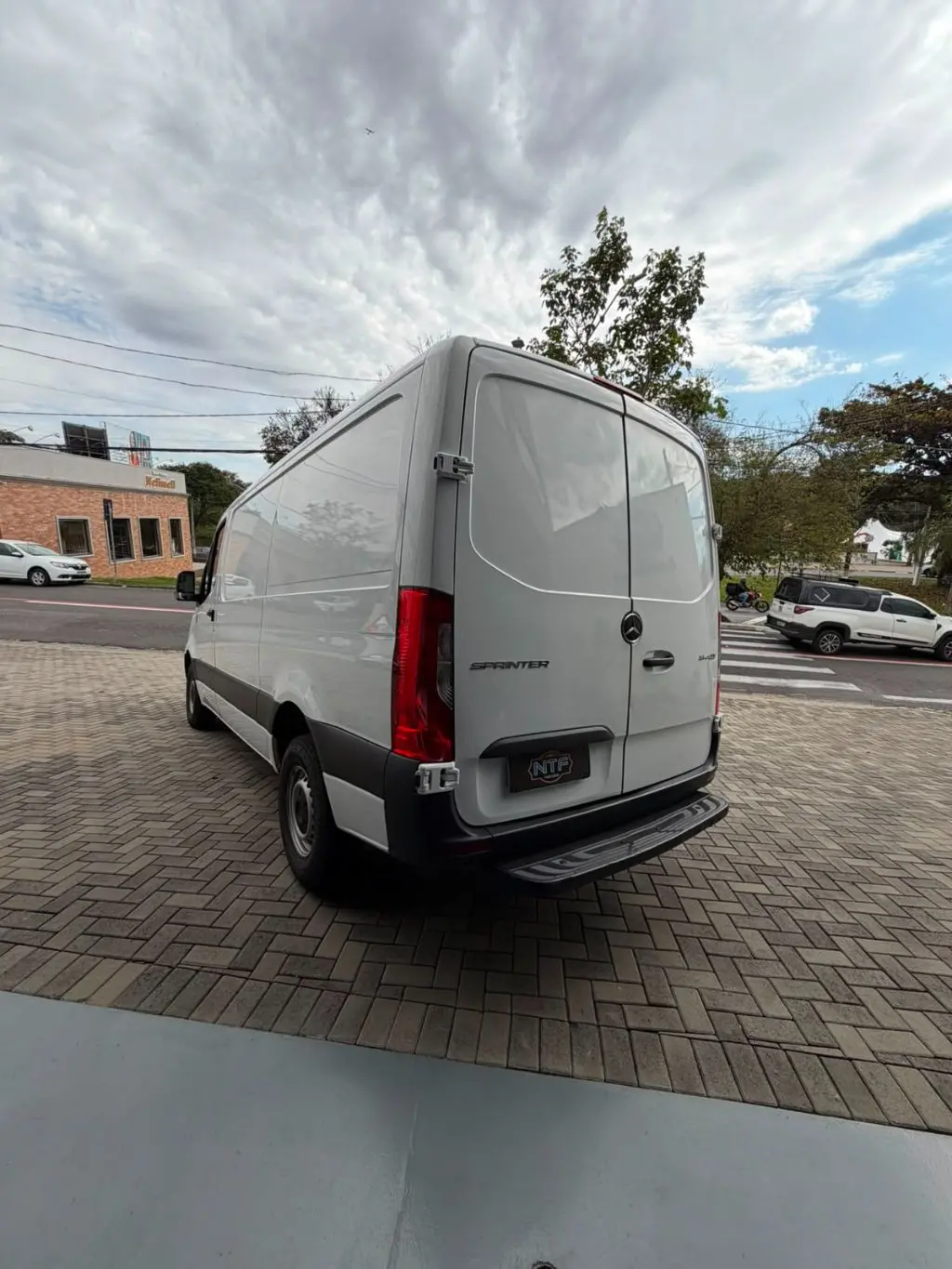 MERCEDES-BENZ Sprinter - Foto