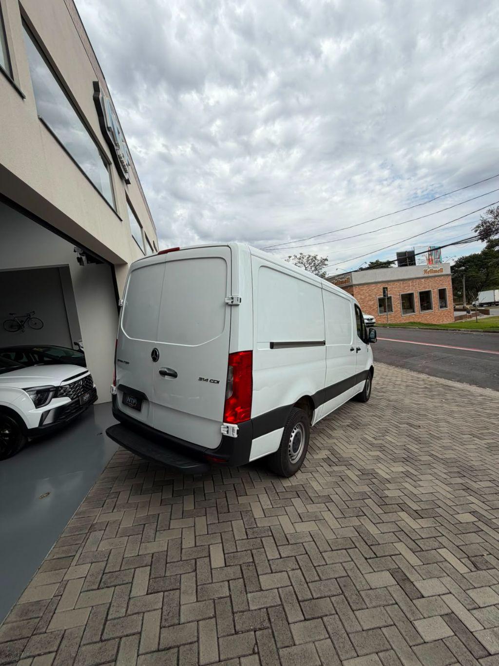 MERCEDES-BENZ Sprinter - Foto