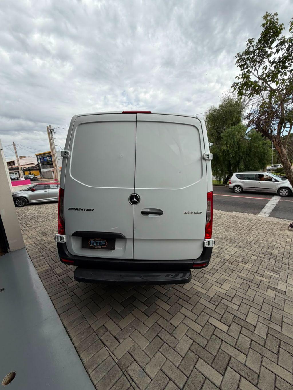 MERCEDES-BENZ Sprinter - Foto