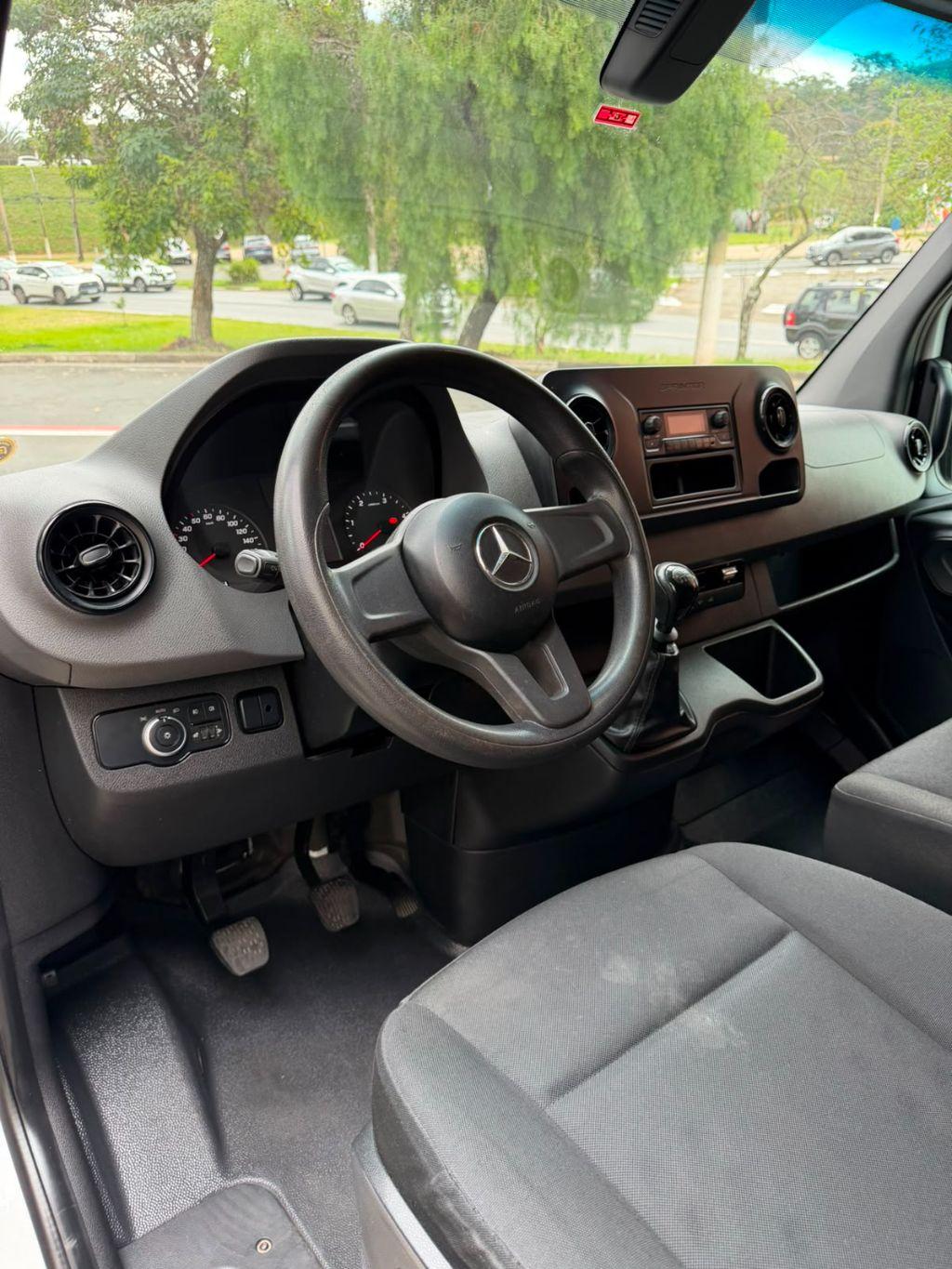 MERCEDES-BENZ Sprinter - Foto