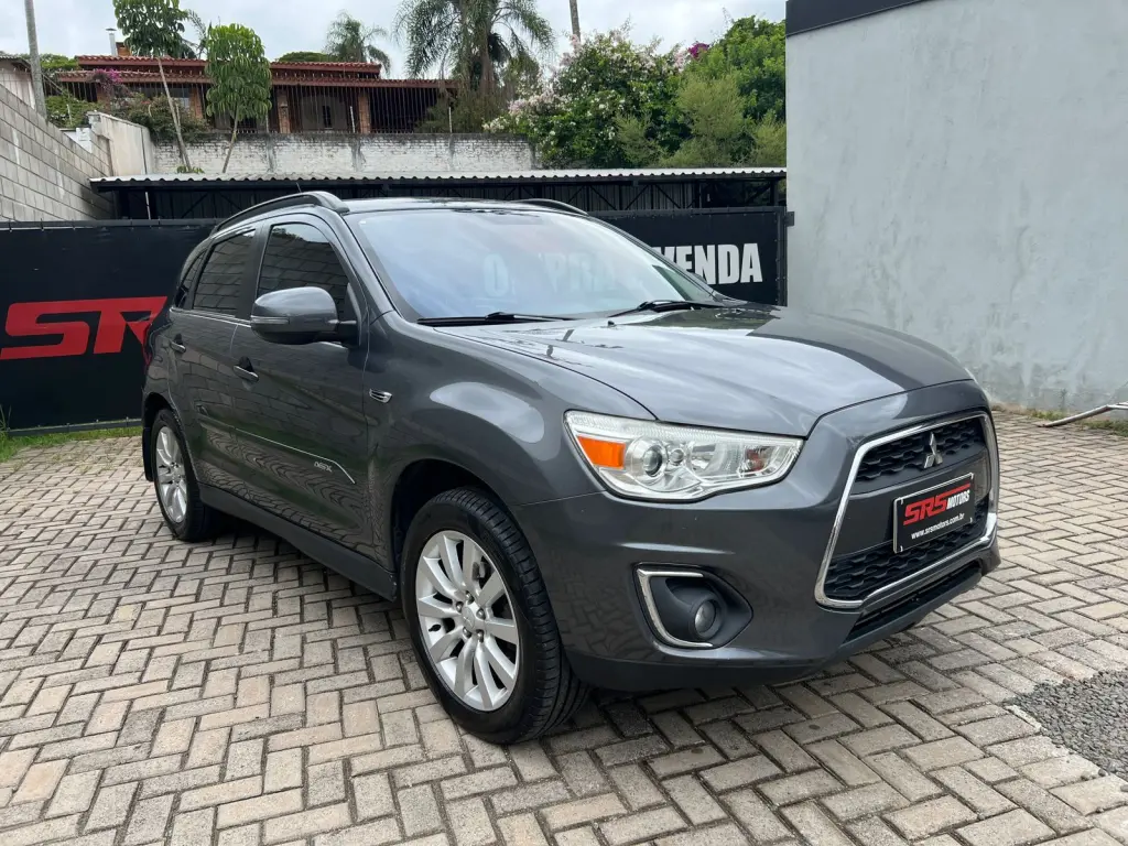 MITSUBISHI ASX - Foto