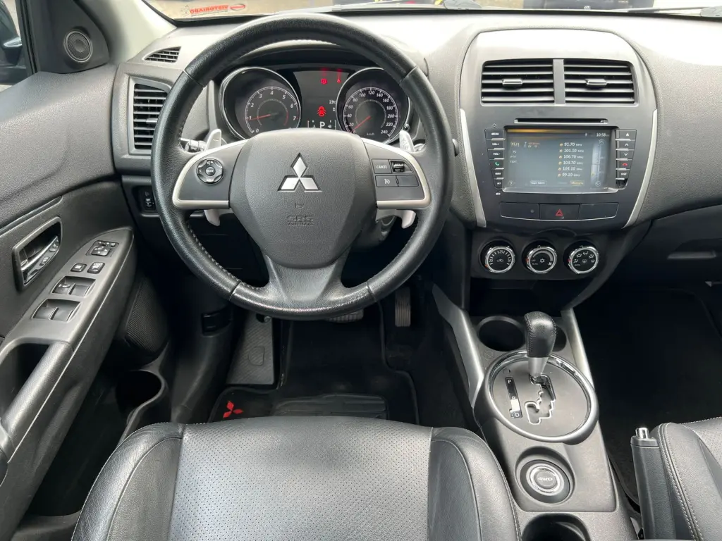 MITSUBISHI ASX - Foto