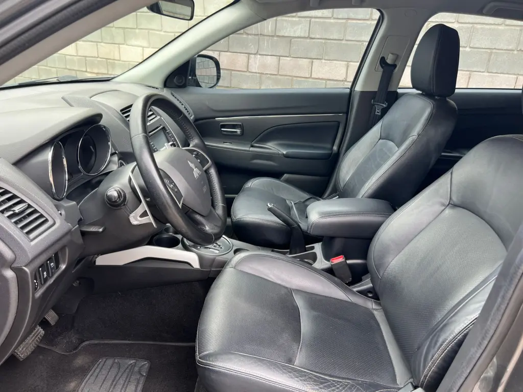 MITSUBISHI ASX - Foto