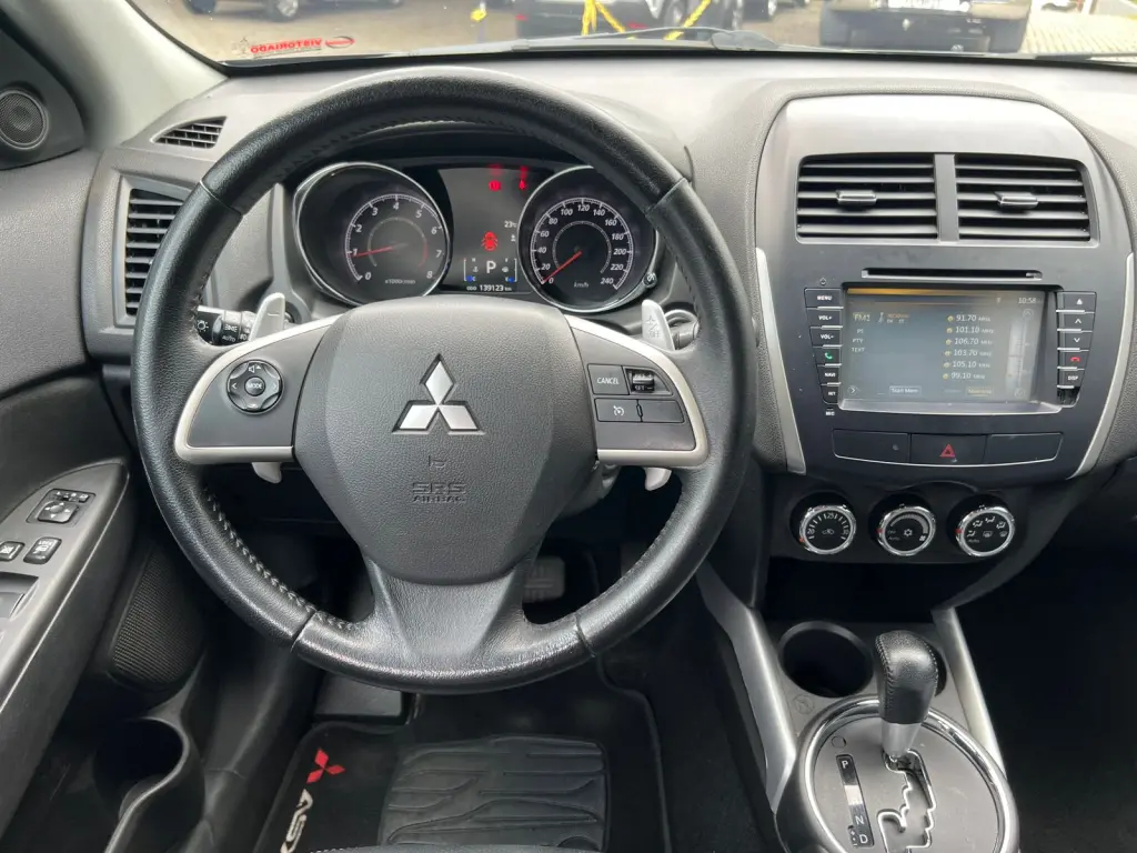 MITSUBISHI ASX - Foto