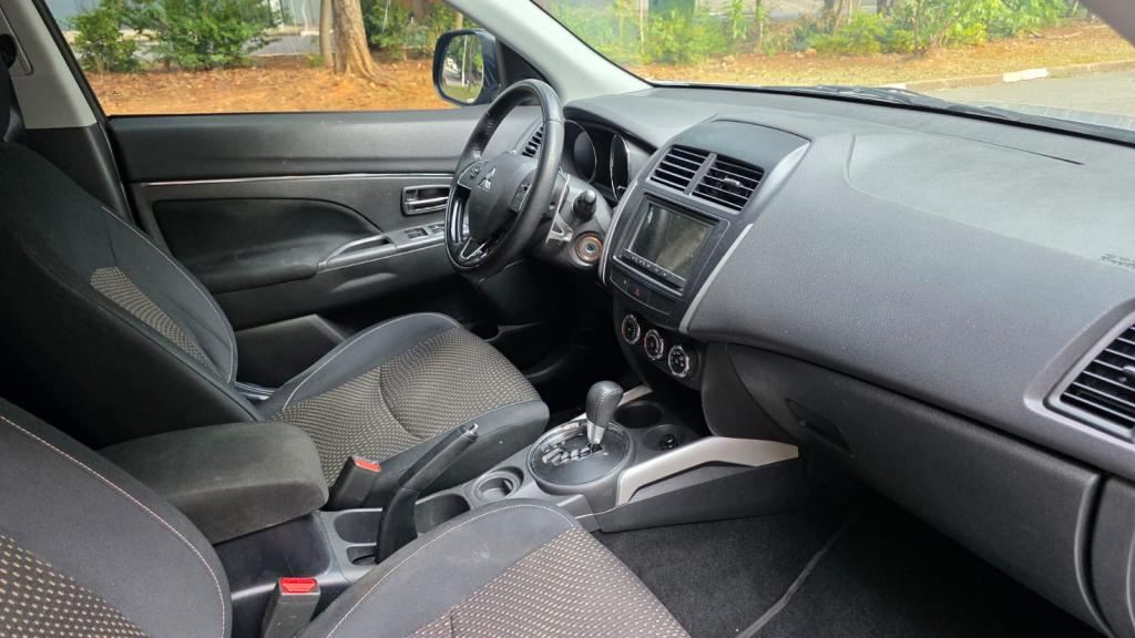 MITSUBISHI ASX - Foto