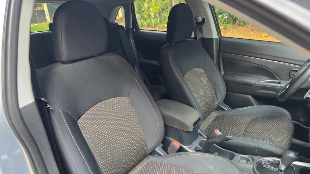 MITSUBISHI ASX - Foto