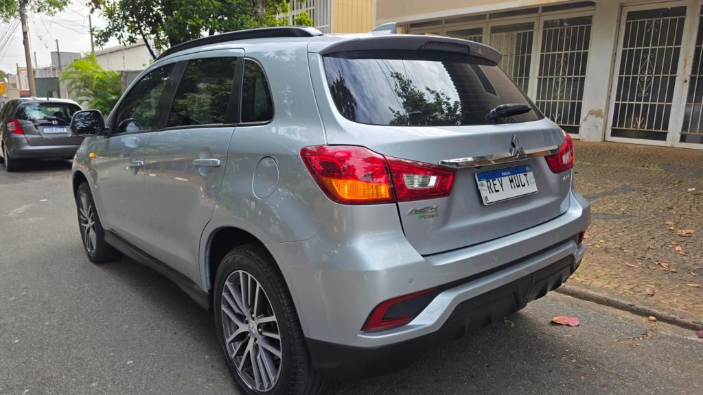 MITSUBISHI ASX - Foto