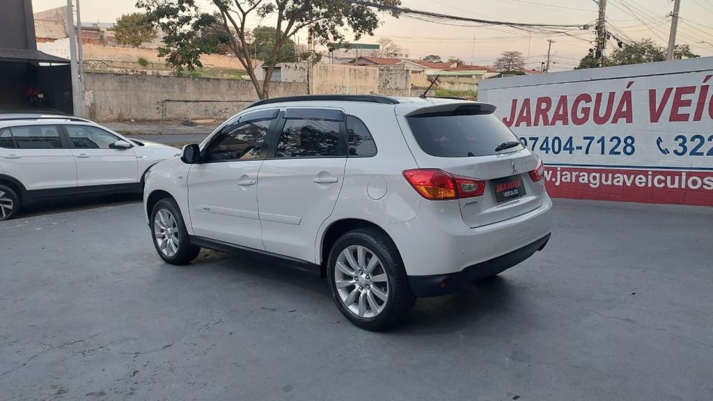 MITSUBISHI ASX - Foto