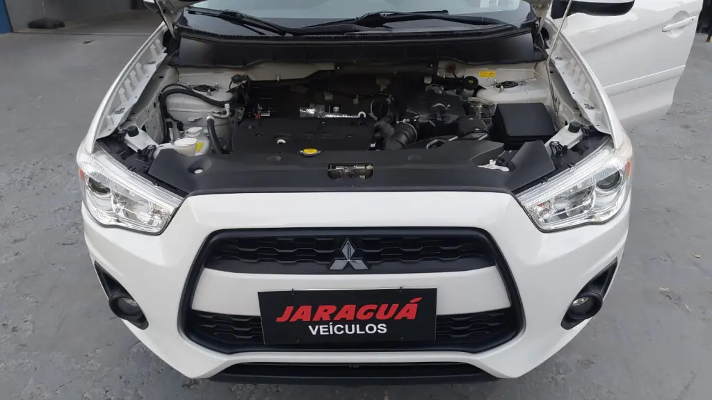 MITSUBISHI ASX - Foto